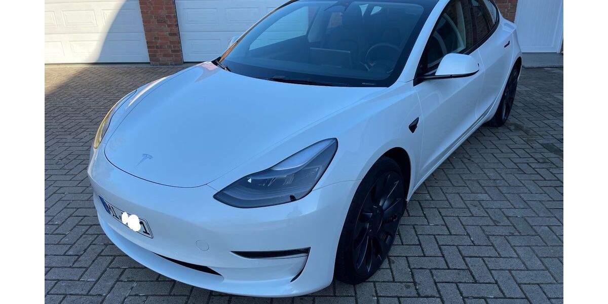 Tesla Model 3 99.999 km 26.499 &euro; Minden 32425