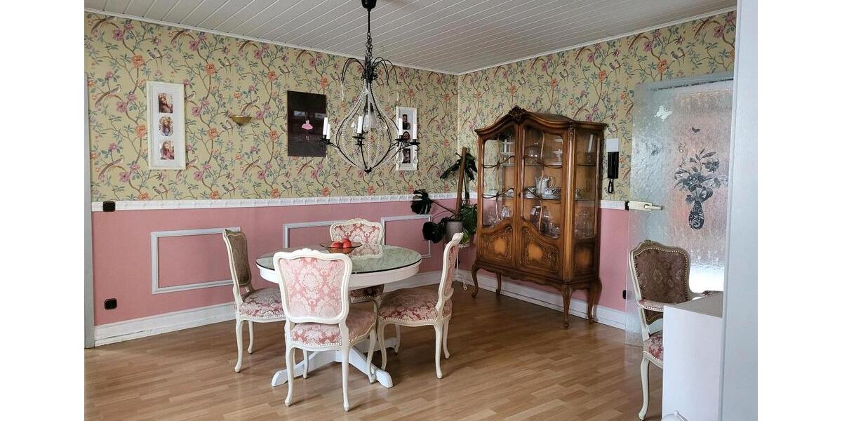 Einfamilienhaus Pohlheim - 5 Zimmer, 170 m&sup2;, 235.000&euro; | Angebot:27098019