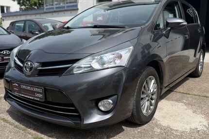 Toyota Verso 122.000 km 9.990 &euro; Lage 32791