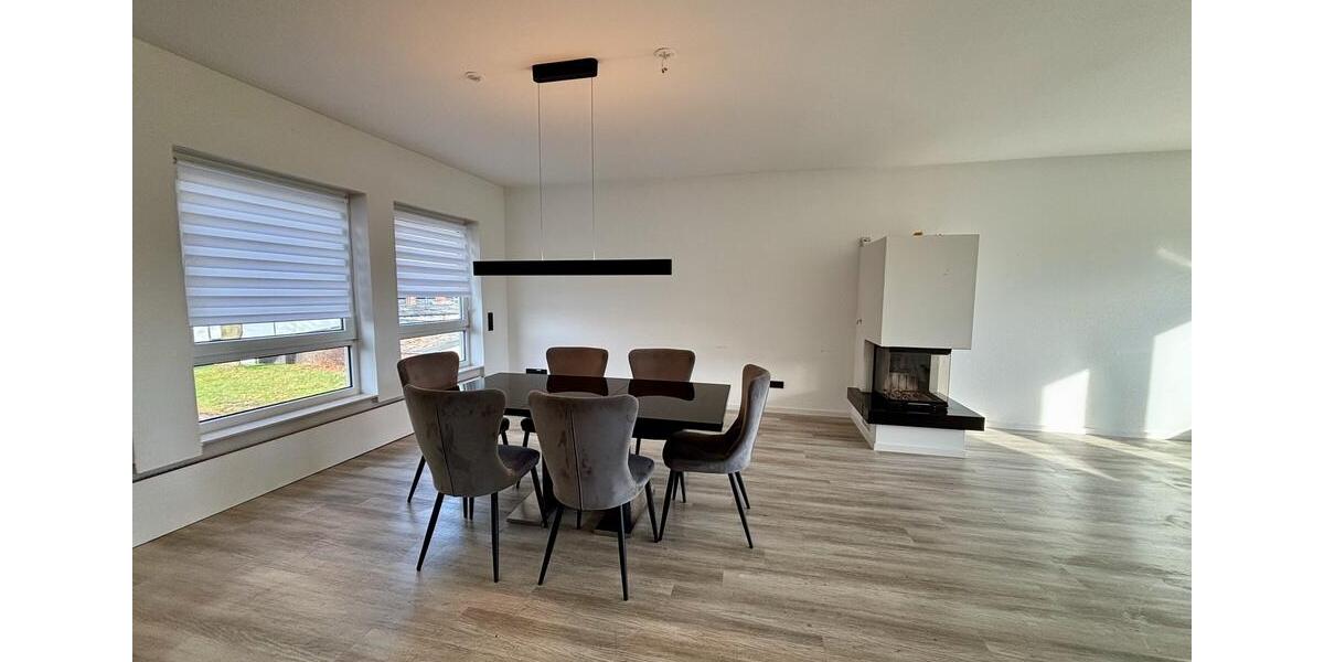 Bungalow Hohenstein - 8 Zimmer, 368 m&sup2;, 2.500&euro; | Angebot:25839146