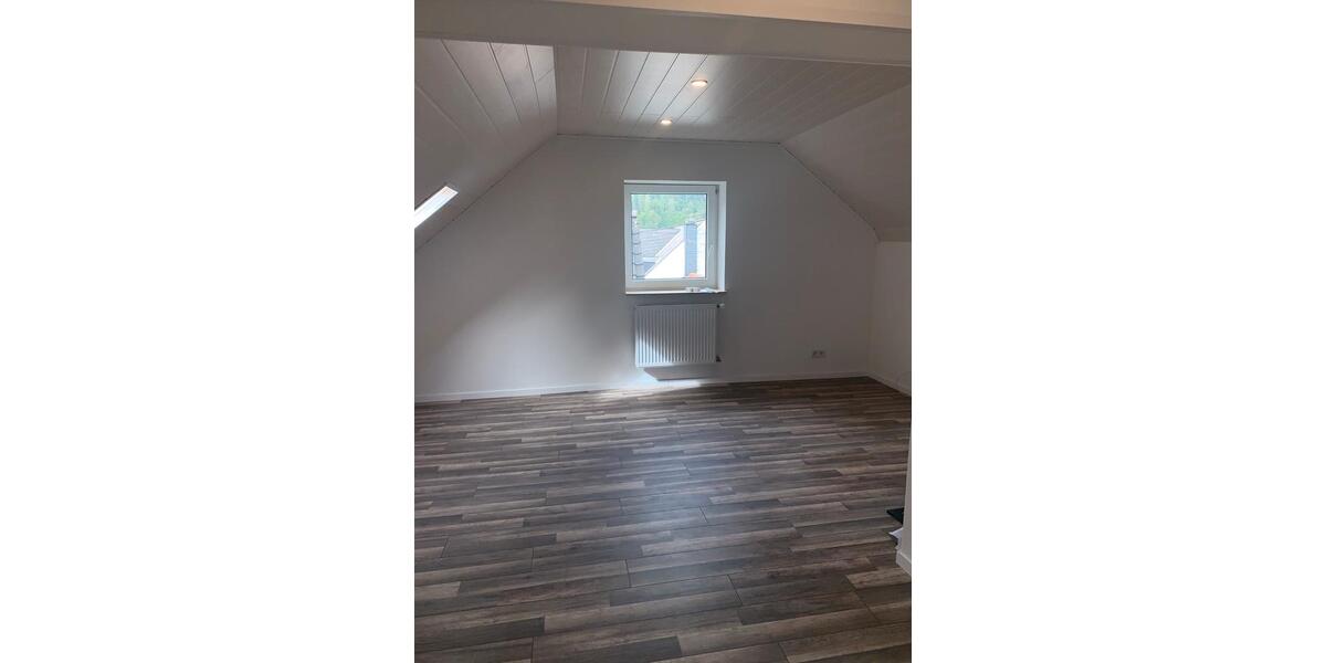 Dachgeschoßwohnung Nieder-Olm Olm - 2 Zimmer, 47 m&sup2;, 750&euro; | Angebot:26396989