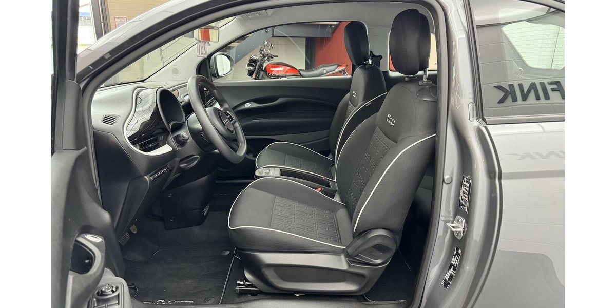 Fiat 500e Action Carplay Android Sitzheizung 25.300 km 12.930 &euro; Lich 35423