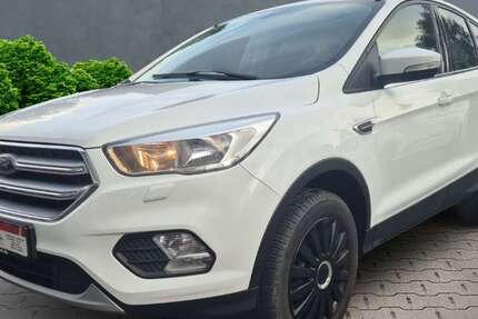 Ford Kuga 65.000 km 12.420 &euro; Meiningen 98617