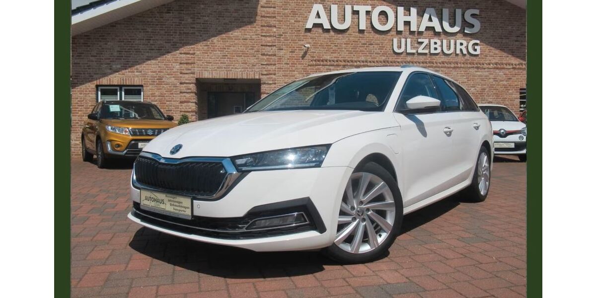 Skoda Octavia 54.494 km 21.900 &euro; Henstedt Ulzburg(20 km nördlich von HH-direkt an der A7) 24558
