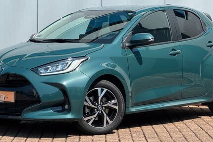 Toyota Yaris 5.986 km 23.410 &euro; Detmold 32758