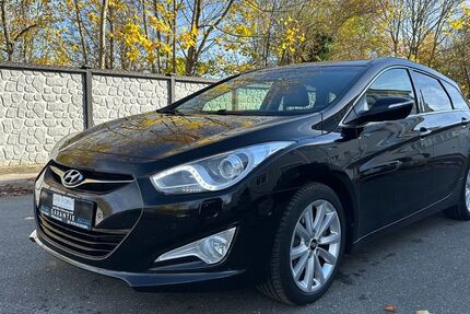 Hyundai i40 164.000 km 7.900 &euro; Wilhermsdorf 91452