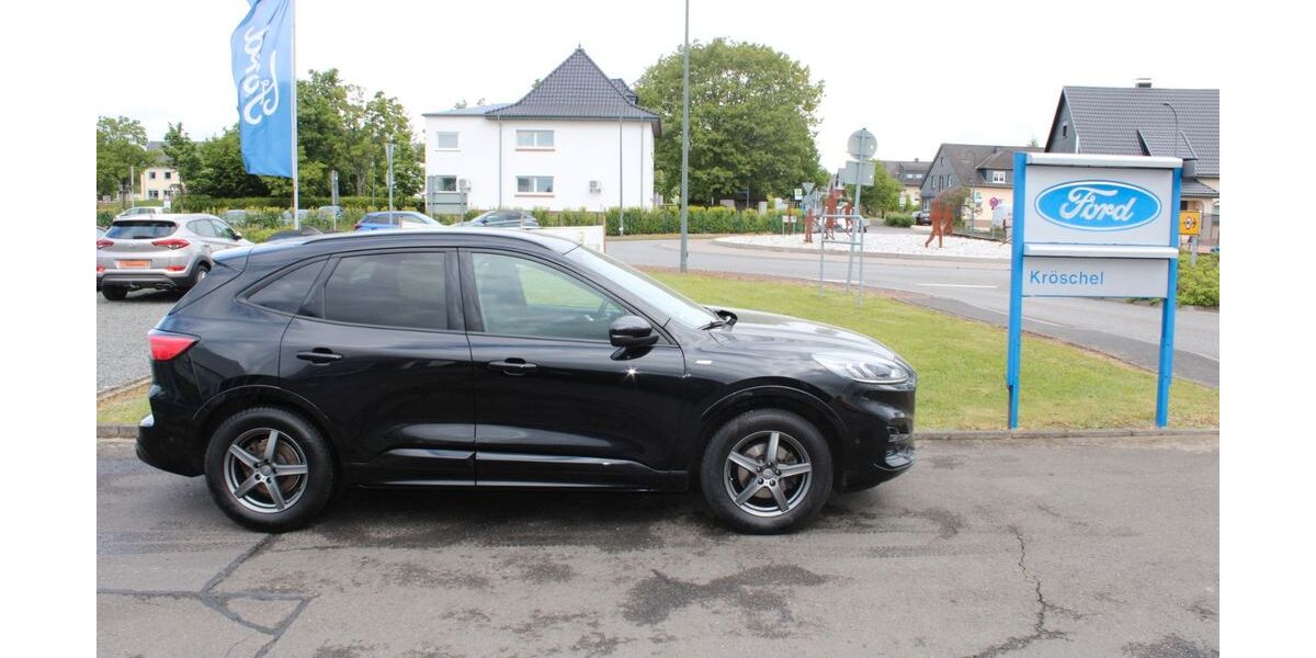 Ford Kuga 149.000 km 16.990 &euro; Speicher 54662