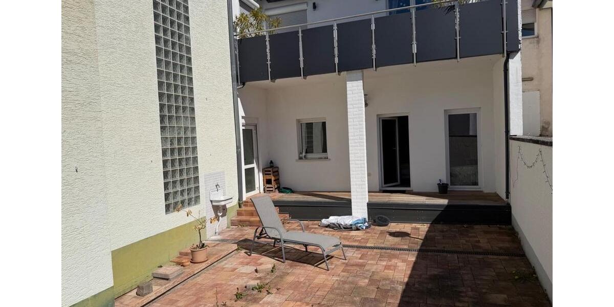 Erdgeschoßwohnung Grünstadt - 4 Zimmer, 94 m&sup2;, 298.000&euro; | Angebot:26254538