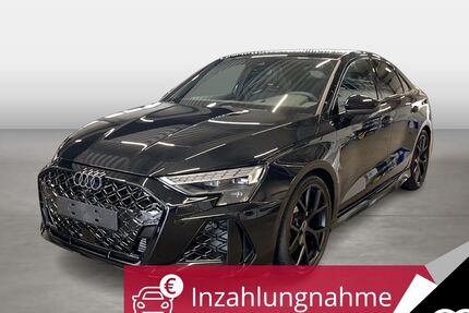 Audi RS3 2.500 km 68.380 € Landshut 84030