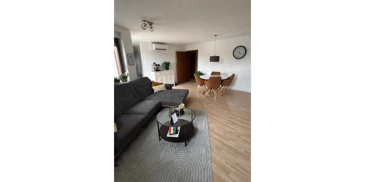 Dachgeschoßwohnung Leimen - 3 Zimmer, 72 m&sup2;, 278.000&euro; | Angebot:26837815