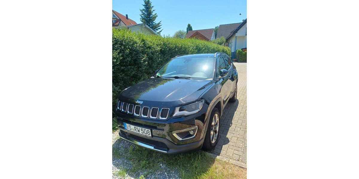 Jeep Compass 180.000 km 12.600 &euro; Bad Dürrheim 78073