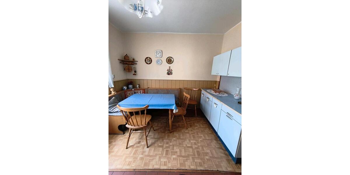 Einfamilienhaus Nebra (Unstrut) - 7 Zimmer, 145 m&sup2;, 99.500&euro; | Angebot:26418663