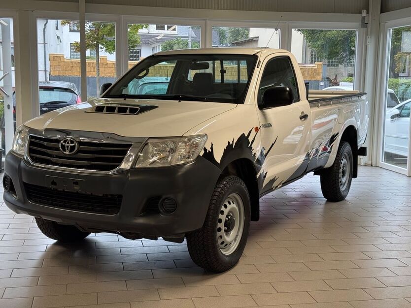 Toyota Hilux 270.000 km 13.900 € Brey 56321