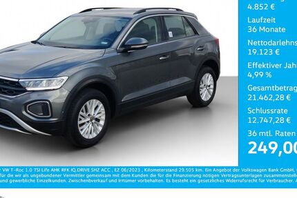 VW T-Roc 29.505 km 22.975 € Bernsdorf 09337