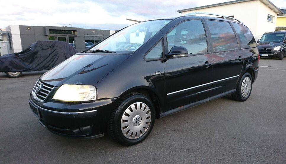 VW Sharan 267.000 km 1.799 € Aulendorf 88326