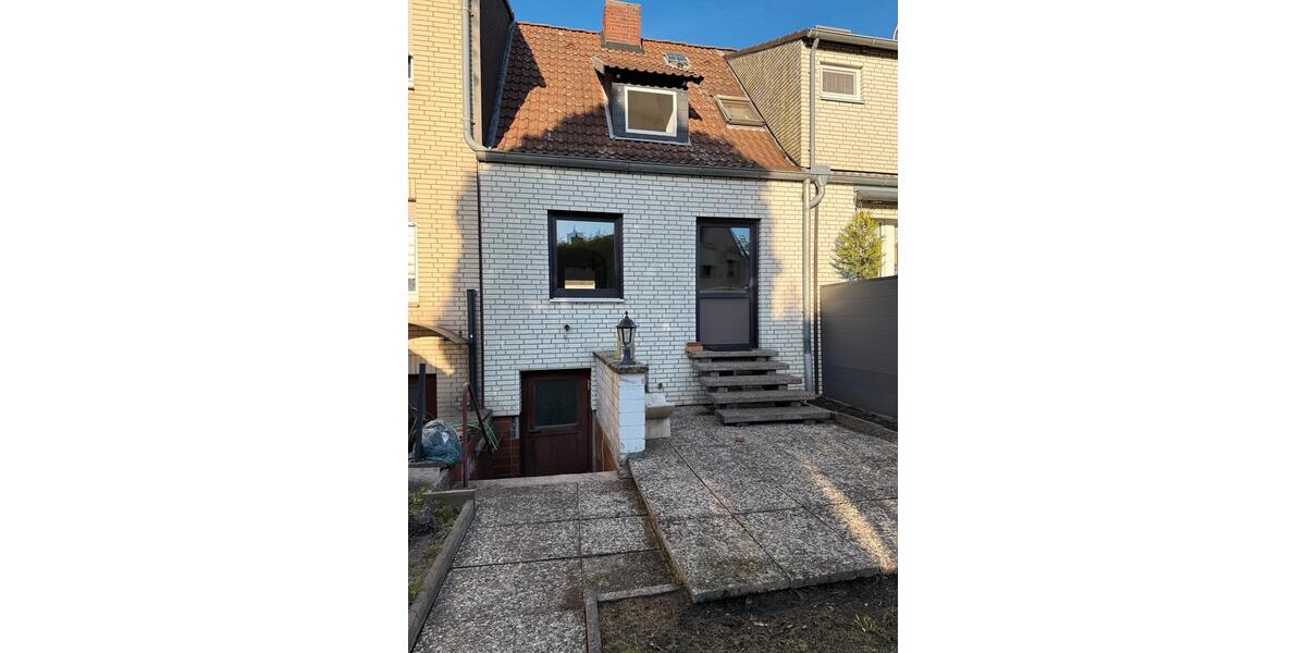Reihenhaus Garbsen - 3 Zimmer, 73 m&sup2;, 1.200&euro; | Angebot:26385958
