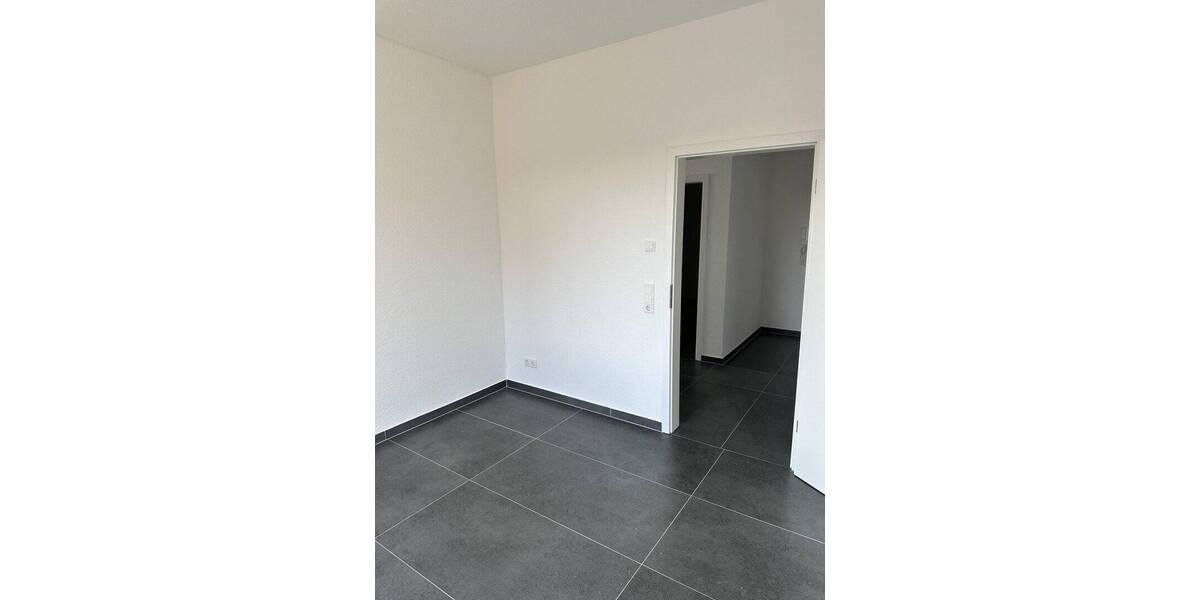 Etagenwohnung Barßel - 5 Zimmer, 92 m&sup2;, 900&euro; | Angebot:25984373