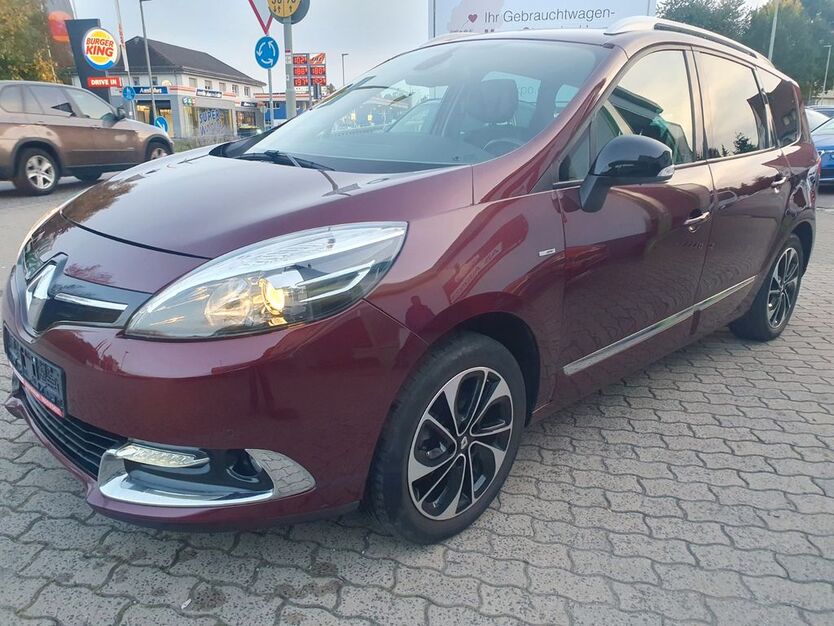 Renault Scenic 110.000 km 6.700 € Büdingen 63654