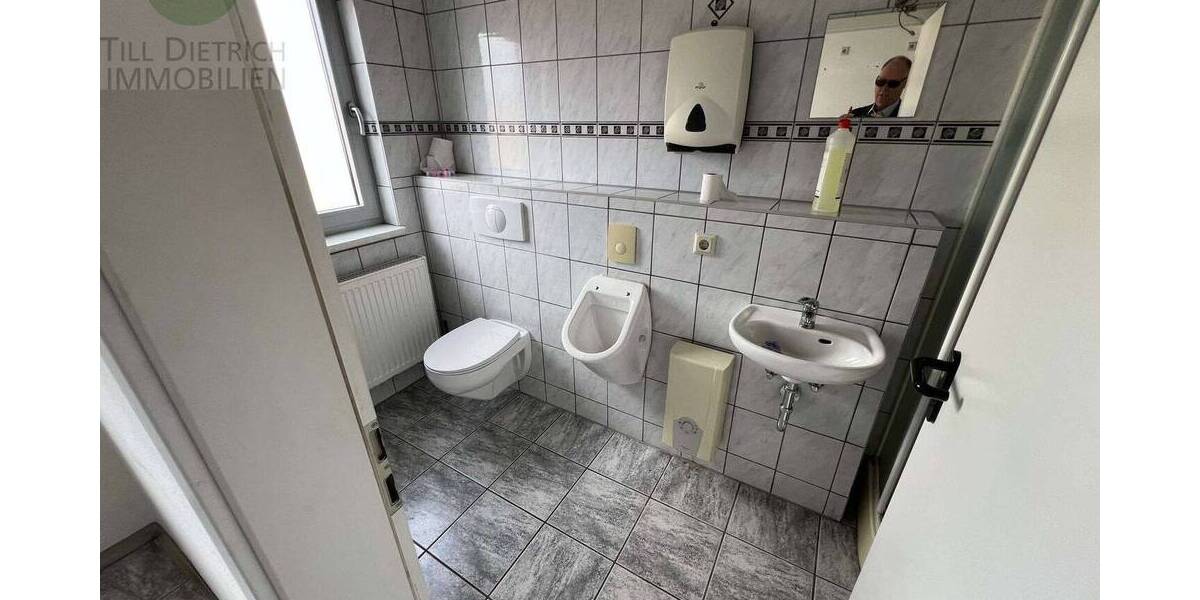 Mehrfamilienhaus, Wohnhaus Zella-Mehlis Mehlis - 5 Zimmer, 185 m&sup2;, 5.000&euro; | Angebot:22631820