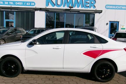 Lada Vesta 35.600 km 7.980 &euro; Schwarzenbek 21493