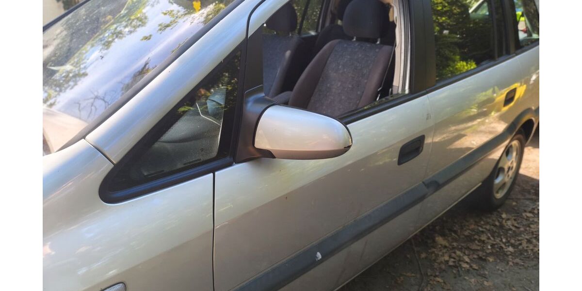Opel Zafira 247.000 km 1.800 &euro; Berlin 14193