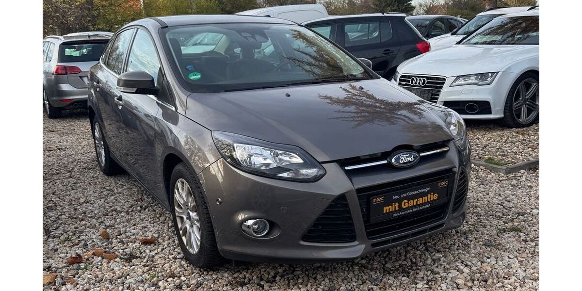Ford Focus 42.021 km 7.999 &euro; Bad Lauchstädt 06246