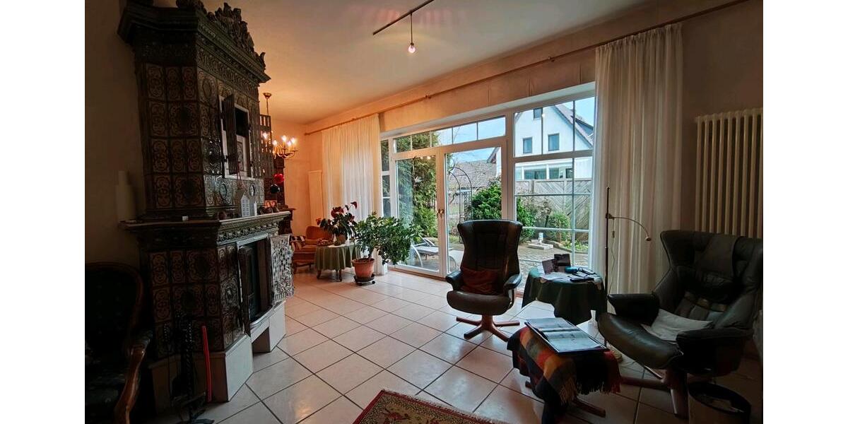 Einfamilienhaus Northeim - 9 Zimmer, 250 m&sup2;, 350.000&euro; | Angebot:25614325