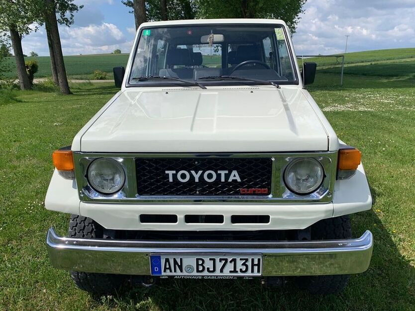 Land Cruiser