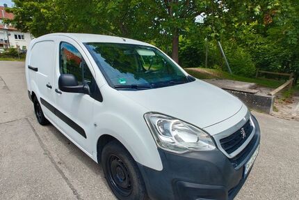 Peugeot Partner 622.000 km 2.750 &euro; Spiegelberg 71579