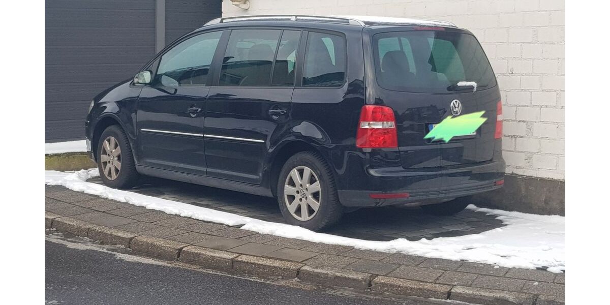 VW Touran 186.000 km 4.500 &euro; Jüchen 41363