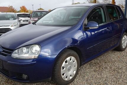 VW Golf 156.563 km 2.200 € Dresden 01219