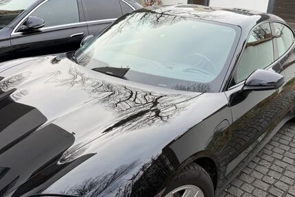 Porsche Taycan 70.000 km 49.900 &euro; Hamburg 22609