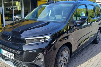 Opel Combo 2.000 km 27.490 &euro; Espelkamp 32339