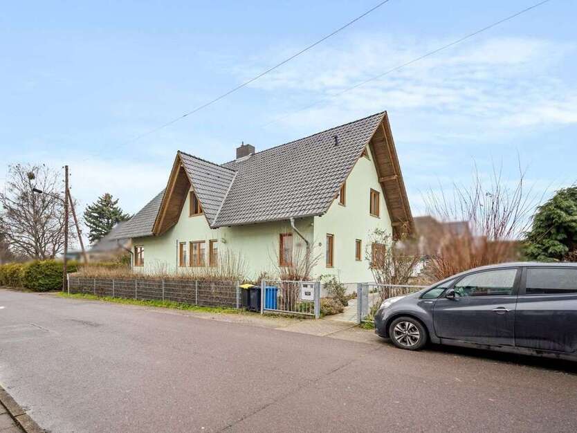 Haus zum Kaufen in Magdeburg 400.000 € 209 m²