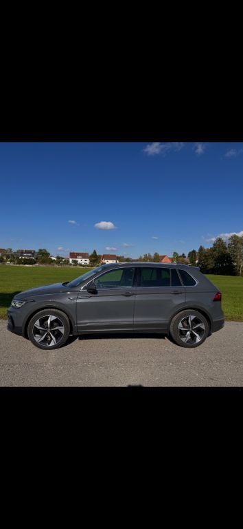 VW Tiguan 71.000 km 28.800 € Leutkirch 88299