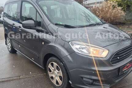 Ford Tourneo Courier 76.000 km 8.600 &euro; Reutlingen 72770