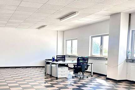 Gewerbeobjekt Friedrichsdorf Burgholzhausen vor der Höhe - 5.590&euro; | Angebot:26910526