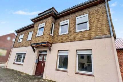 Haus Brome - 10 Zimmer, 233 m&sup2;, 125.000&euro; | Angebot:26339188