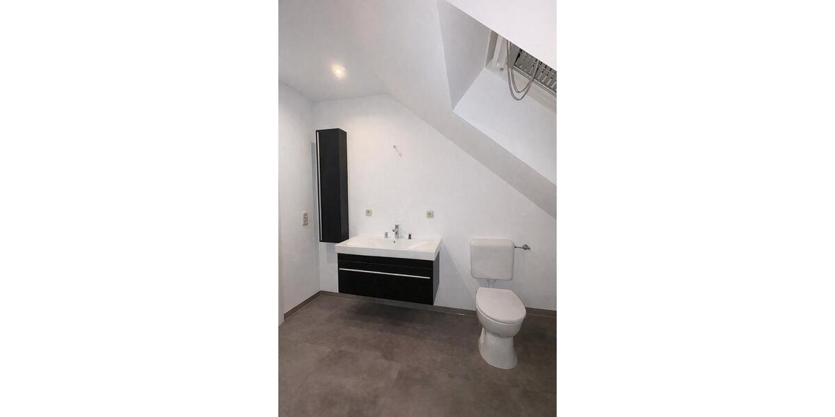 Etagenwohnung Salzwedel - 4 Zimmer, 120 m&sup2;, 610&euro; | Angebot:26382356