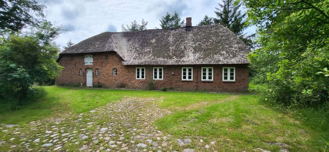 Einfamilienhaus Risum-Lindholm Lindholm - 6 Zimmer, 225 m&sup2;, 295.000&euro; | Angebot:24977406