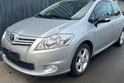 Toyota Auris 46.000 km 7.900 &euro; Biebergemünd 63599