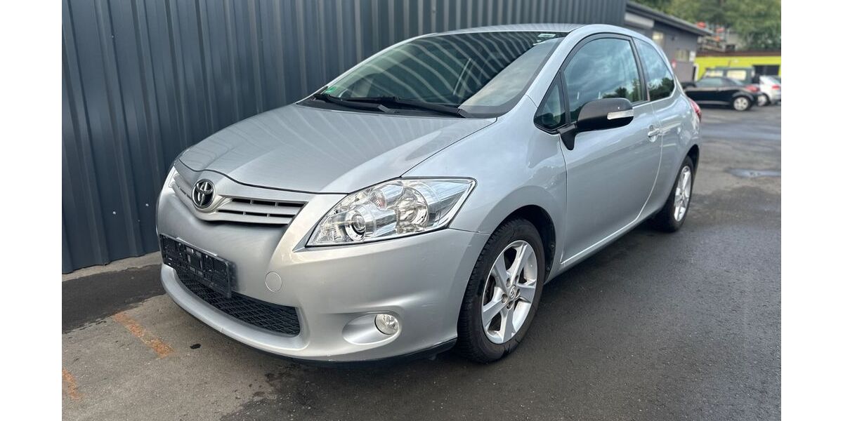 Toyota Auris 46.000 km 7.900 &euro; Biebergemünd 63599