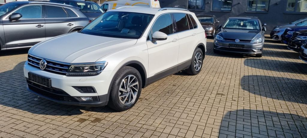 VW Tiguan 71.800 km 20.990 € Stammheim 97509