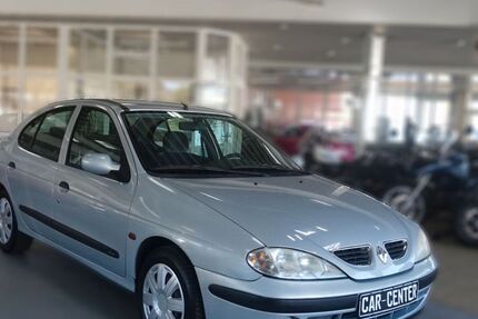 Renault Megane 87.653 km 1.450 &euro; Stralsund 18435