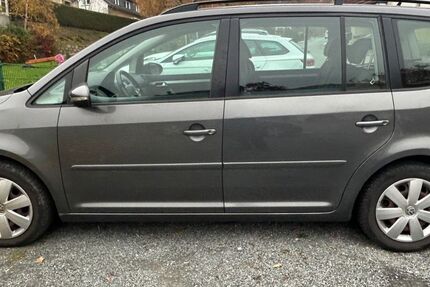 VW Touran 205.000 km 5.500 &euro; Meschede 59872