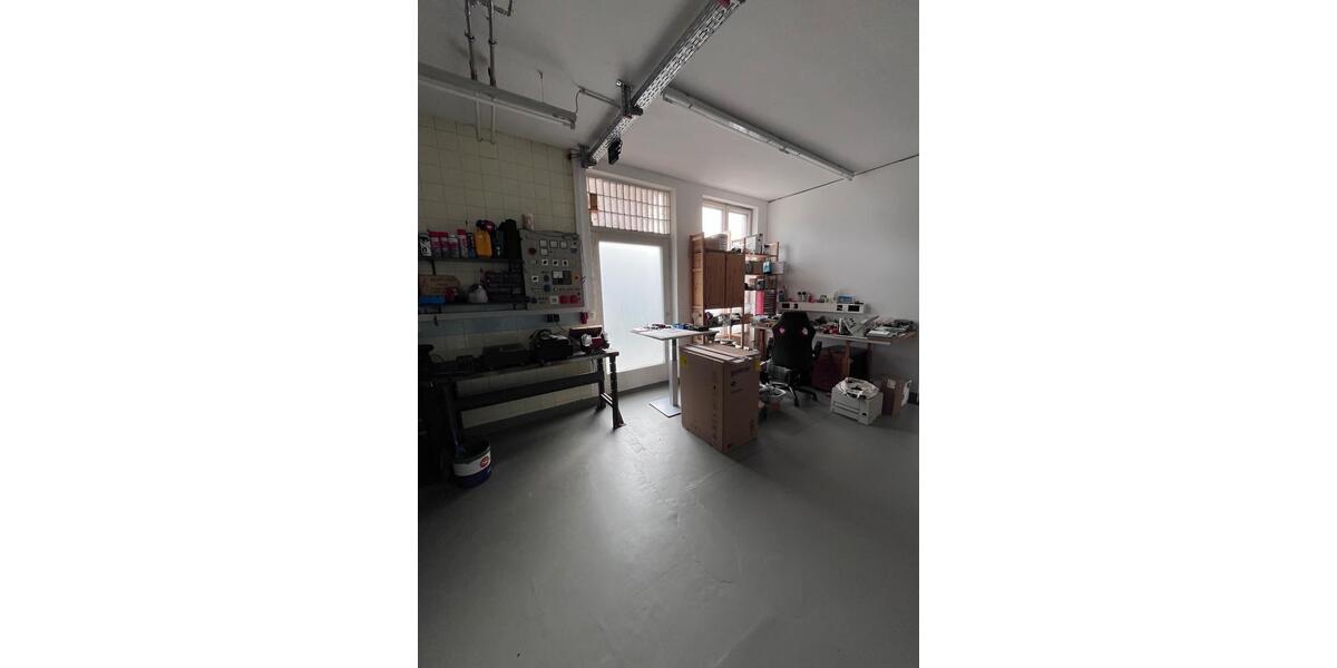 Gewerbeobjekt Hohenbrunn - 850&euro; | Angebot:23759852