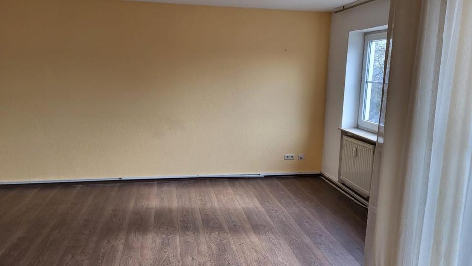Etagenwohnung Tettnang - 1 Zimmer, 52 m&sup2;, 880&euro; | Angebot:25398899