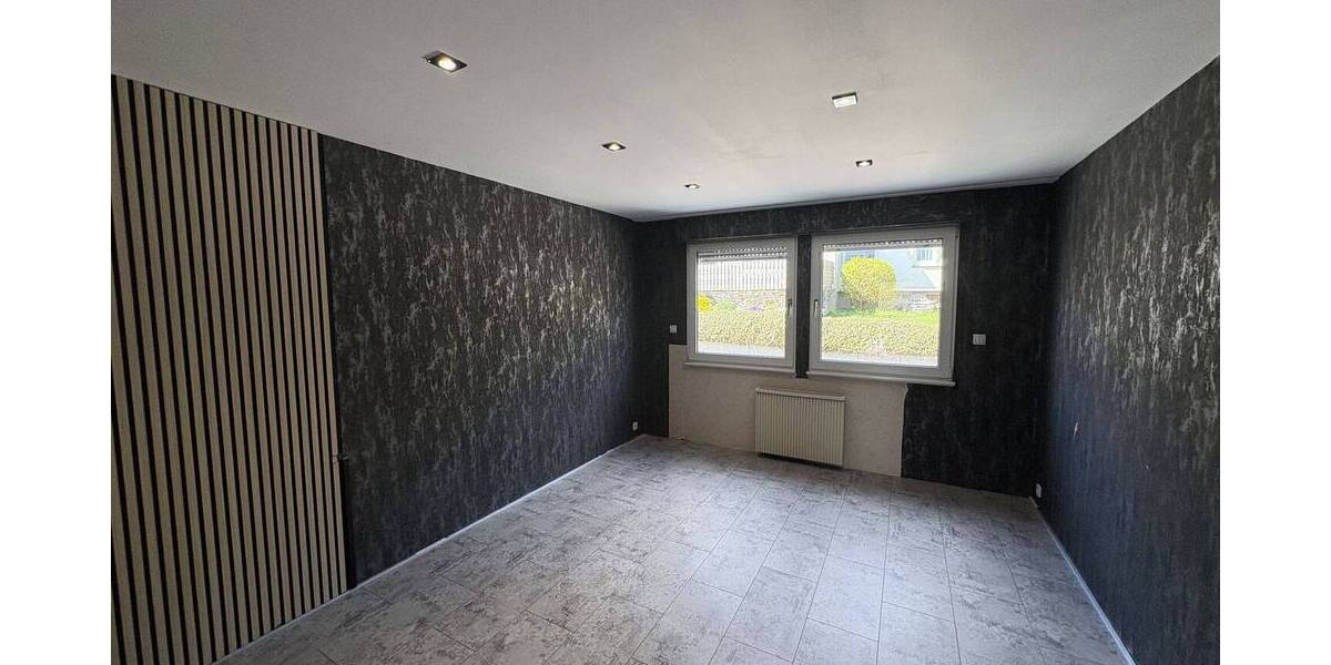 Einfamilienhaus Horn-Bad Meinberg / Bellenberg Bellenberg - 5 Zimmer, 93 m&sup2;, 165.000&euro; | Angebot:26851740