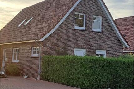 Haus Aurich Egels und Wallinghausen - 4 Zimmer, 167 m&sup2;, 1.450&euro; | Angebot:25209312