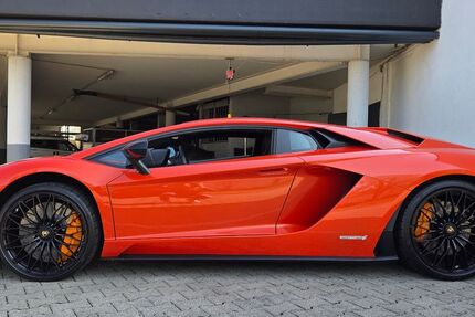 Lamborghini Aventador 6.316 km 495.000 &euro; Baden-Baden 76532